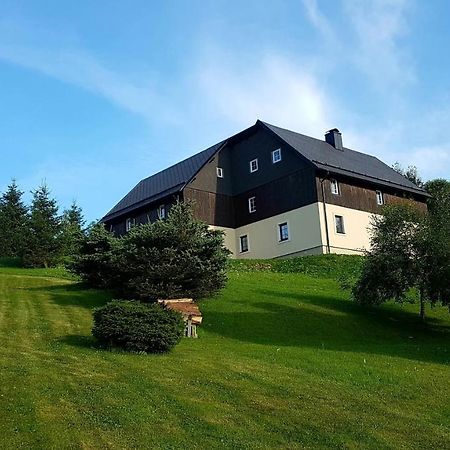 Chaloupka Slamenka Villa Loučná pod Klínovcem Bagian luar foto