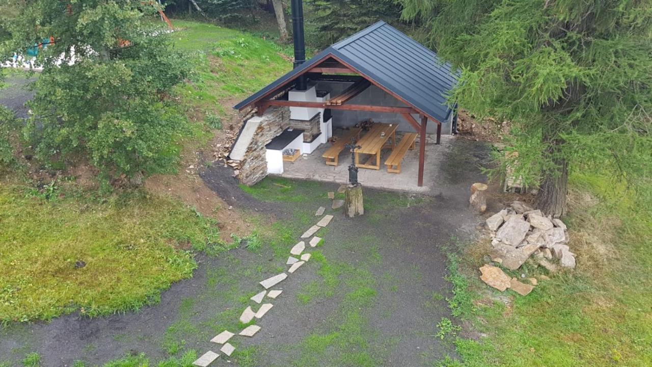 Chaloupka Slamenka Villa Loučná pod Klínovcem Bagian luar foto