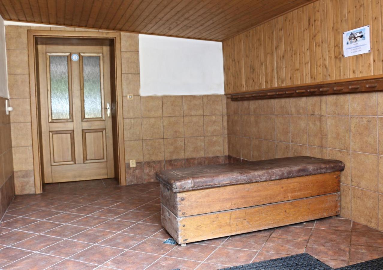 Chaloupka Slamenka Villa Loučná pod Klínovcem Bagian luar foto